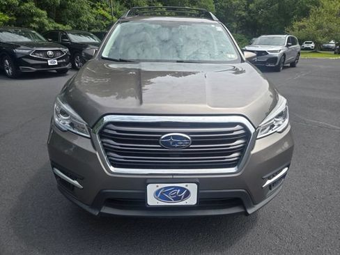 Used 2022 Subaru Ascent Limited w/ Technology Package AWD/4WD image 8