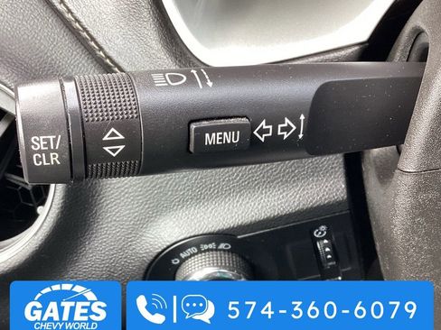 Used 2013 Chevrolet Camaro LS RWD image 19