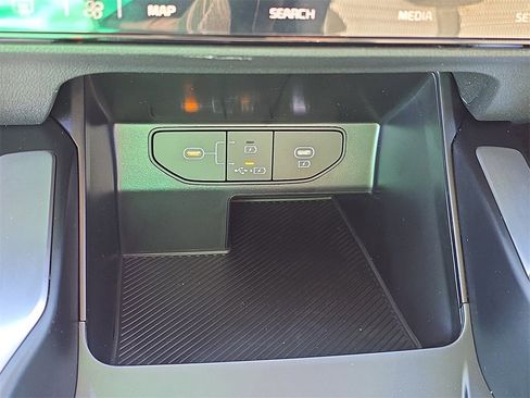 New 2026 Kia Sorento LX image 27