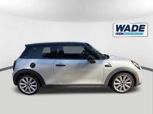 Used 2017 MINI Cooper S FWD image 4