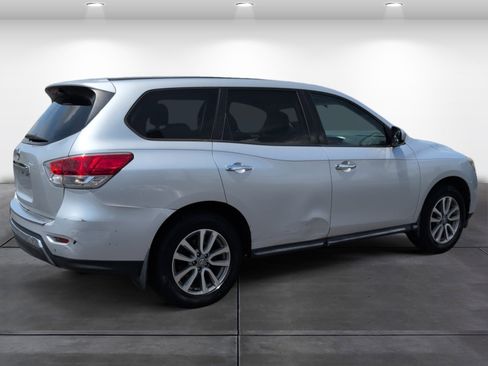 Used 2014 Nissan Pathfinder S FWD image 7