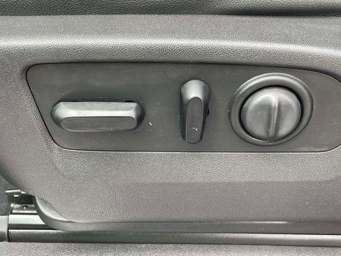 Used 2019 GMC Sierra 1500 SLT image 24