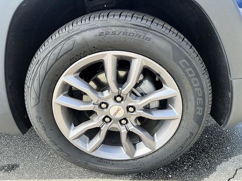 Used 2022 GMC Terrain SLT FWD image 12