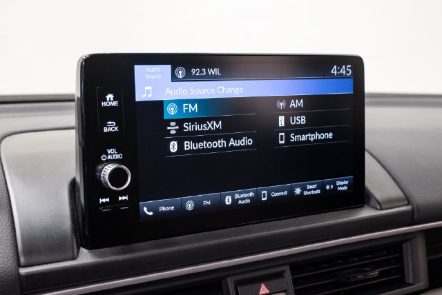 Used 2025 Honda Pilot EX-L image 17
