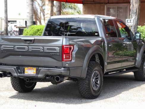 Used 2020 Ford F150 Raptor w/ Equipment Group 802A Luxury AWD/4WD image 10
