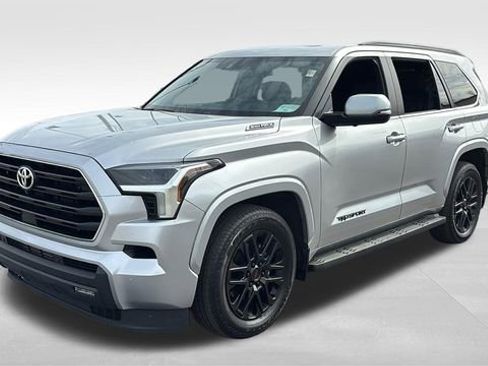 Used 2025 Toyota Sequoia SR5 w/ SR5 Premium Package image 3