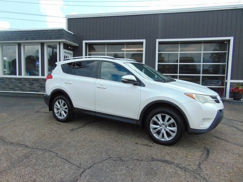 Used 2014 Toyota RAV4 Limited AWD/4WD image 1