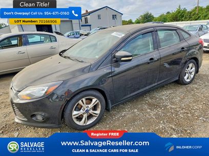 Used 2014 Ford Focus SE