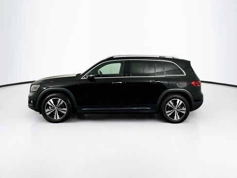Used 2025 Mercedes-Benz GLB 250 image 4