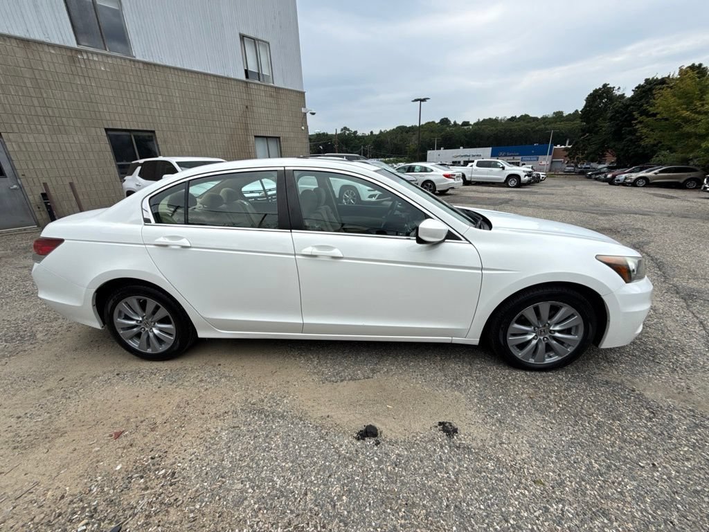 Used 2011 Honda Accord EX image 8