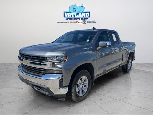 Used 2020 Chevrolet Silverado 1500 LT w/ Trailering Package image 31
