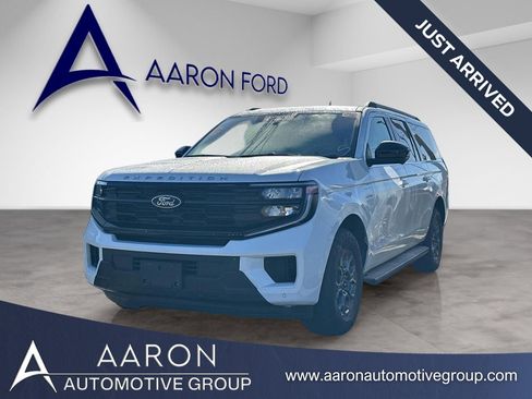 Used 2025 Ford Expedition Max Active AWD/4WD image 1