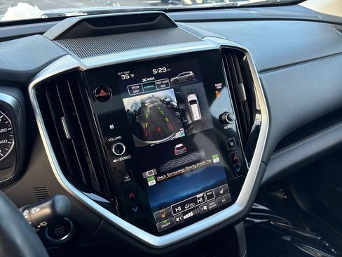 Used 2023 Subaru Ascent Limited w/ Technology Package image 28