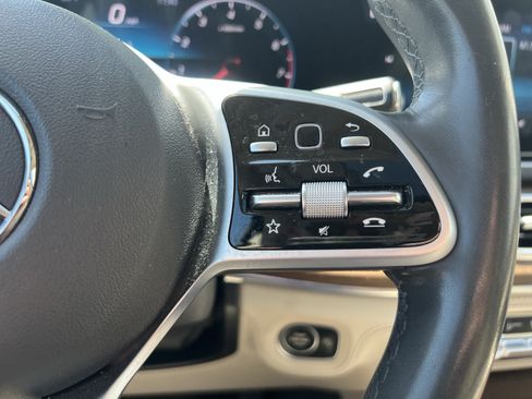 Certified 2020 Mercedes-Benz GLE 450 4MATIC image 20