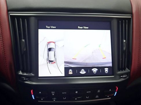 Used 2022 Maserati Levante Modena S AWD/4WD image 19