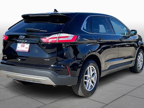 Used 2024 Ford Edge SEL image 13