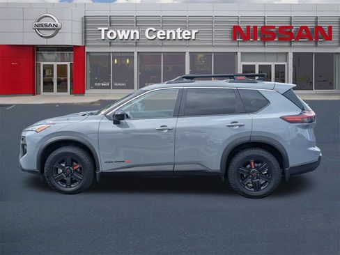 Used 2026 Nissan Rogue SV AWD/4WD image 4