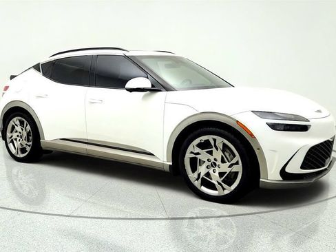 Used 2023 Genesis GV60 Performance AWD/4WD image 3