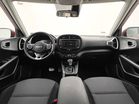 Used 2023 Kia Soul LX FWD image 23