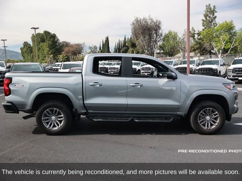 Used 2023 Chevrolet Colorado LT image 7