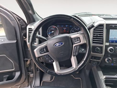 Used 2021 Ford F250 Platinum AWD/4WD image 12
