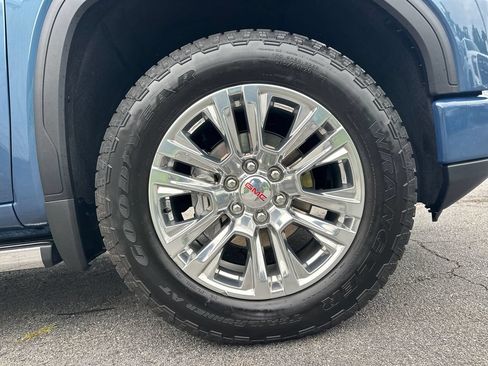 Used 2025 GMC Sierra 1500 Denali w/ Technology Package AWD/4WD image 13