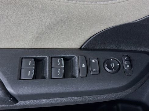 Used 2016 Honda Civic EX-L image 25