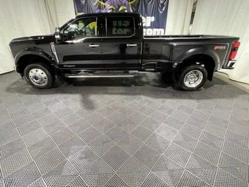 Used 2024 Ford F450 Lariat w/ Chrome Package image 8