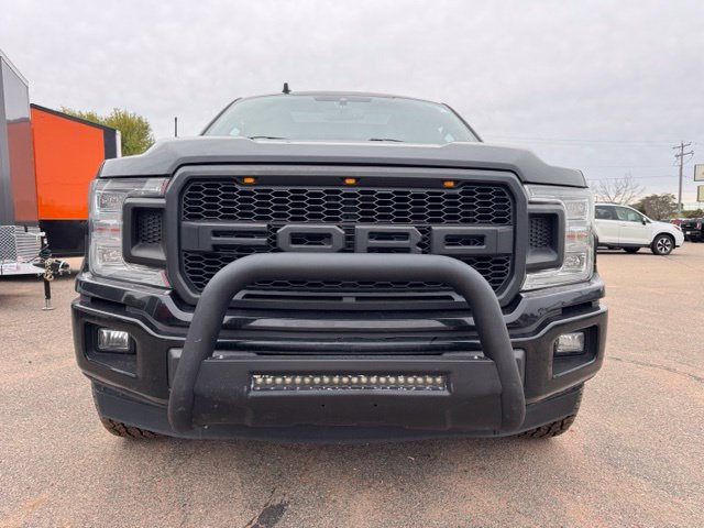 Used 2018 Ford F150 Lariat w/ Equipment Group 502A Luxury AWD/4WD image 2