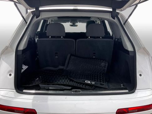 Used 2023 Audi Q7 3.0T Premium Plus AWD/4WD image 38