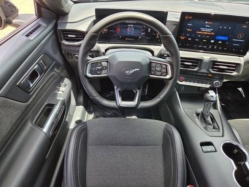 Used 2024 Ford Mustang Coupe RWD image 4