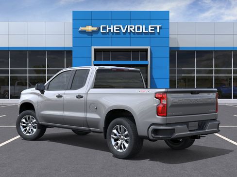New 2026 Chevrolet Silverado 1500 Custom image 3