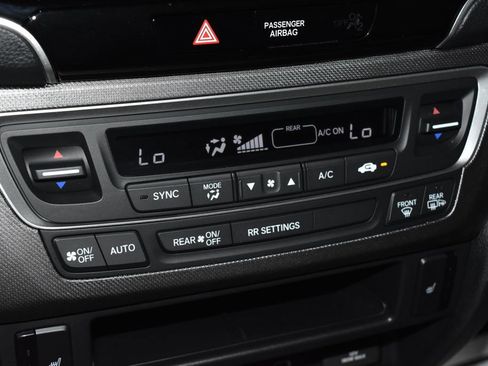 Used 2024 Honda Ridgeline RTL image 17