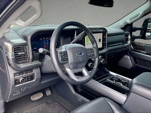 Used 2024 Ford F250 Lariat w/ Lariat Ultimate Package AWD/4WD image 11