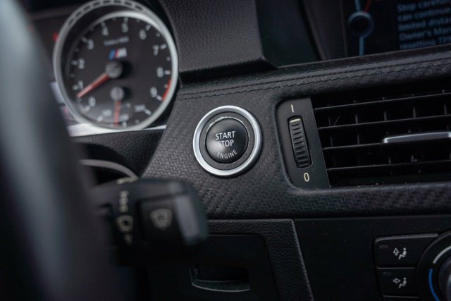Used 2013 BMW M3 Coupe w/ Premium Pkg RWD image 19