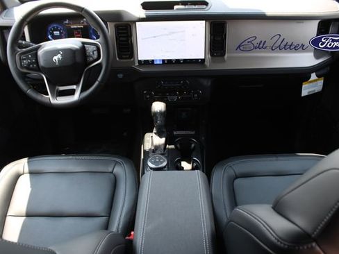 New 2025 Ford Bronco Outer Banks image 12