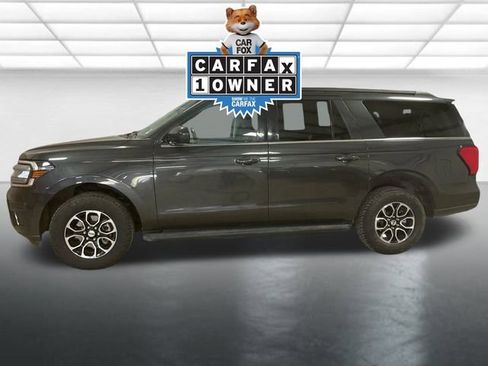 Used 2023 Ford Expedition Max XLT image 8