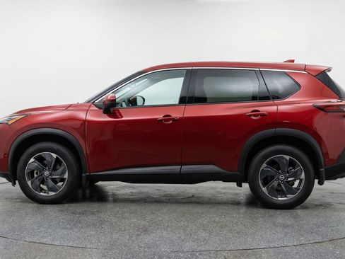 Used 2025 Nissan Rogue SV image 5