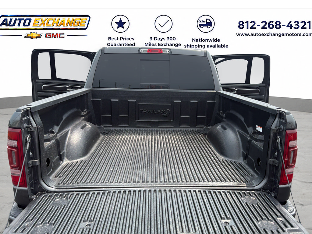 Used 2023 RAM 1500 Laramie AWD/4WD image 6