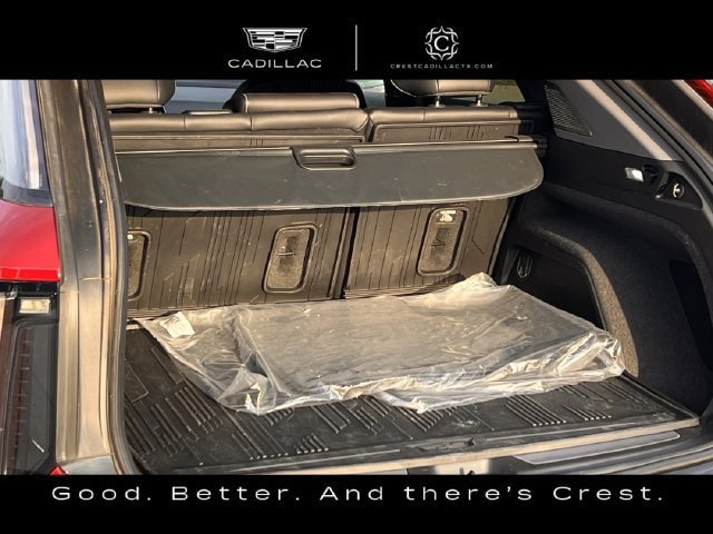 Used 2025 Cadillac Optiq Sport 2 w/ LPO, Floor Liner Package AWD/4WD image 30