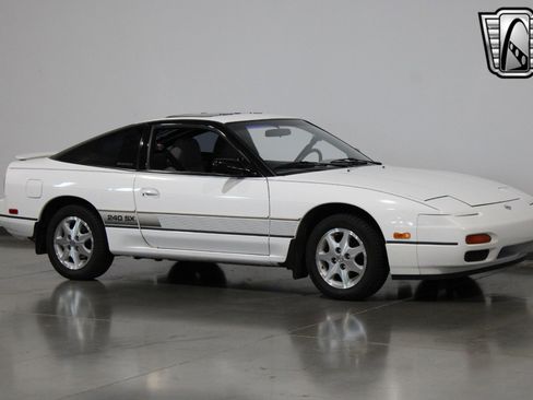 Used 1991 Nissan 240SX Hatchback image 15