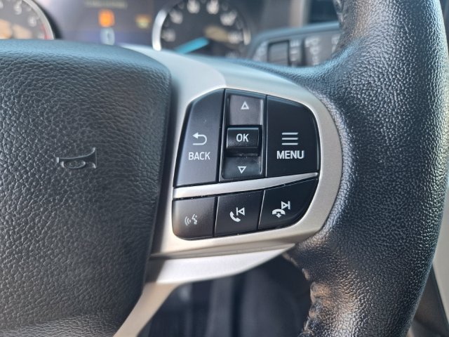 Used 2022 Ford Explorer XLT AWD/4WD image 18