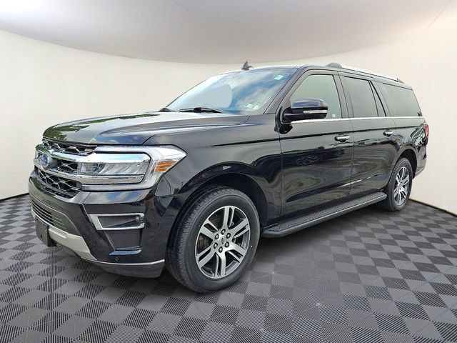 Used 2024 Ford Expedition Max Limited AWD/4WD image 3