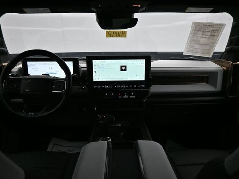 Used 2025 GMC Hummer EV 3X AWD/4WD image 14