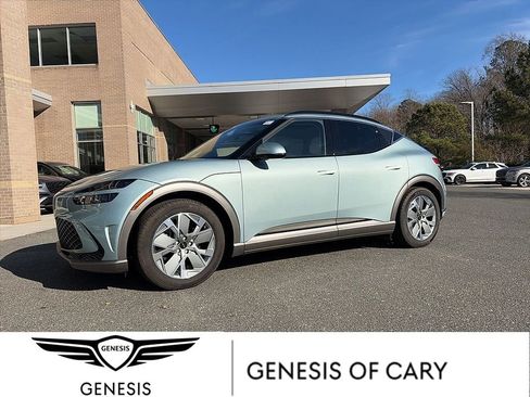 Used 2025 Genesis GV60 RWD image 1