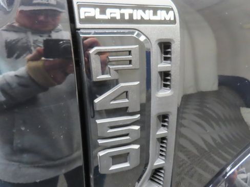 Used 2025 Ford F450 Platinum image 59