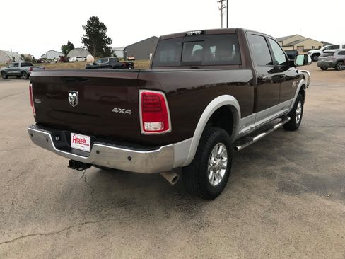 Used 2015 RAM 2500 Laramie AWD/4WD image 6
