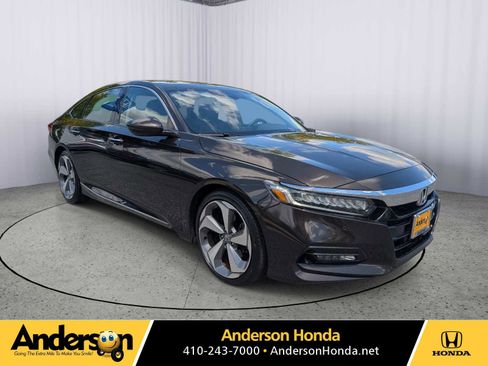 Certified 2018 Honda Accord Touring image 1