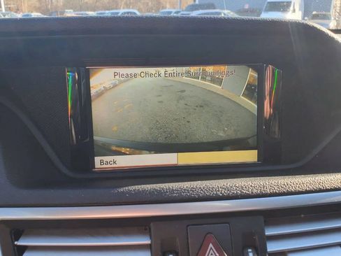 Used 2012 Mercedes-Benz E 350 E 350 4MATIC Sedan 4D image 19