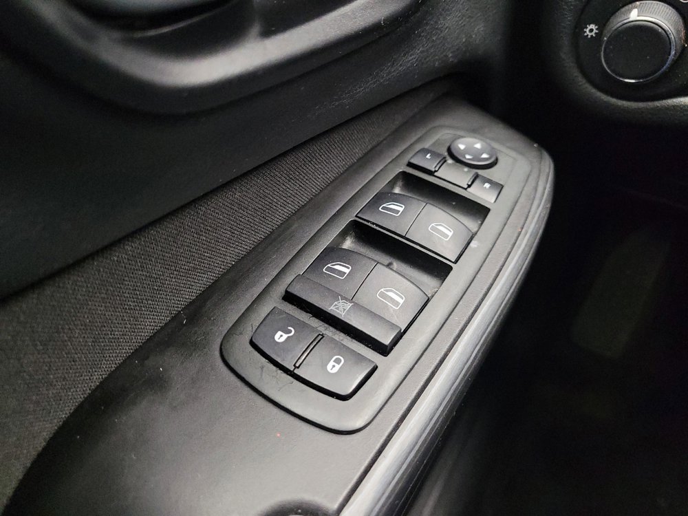 Used 2014 Jeep Cherokee Sport w/ Trailer Tow Group AWD/4WD image 27